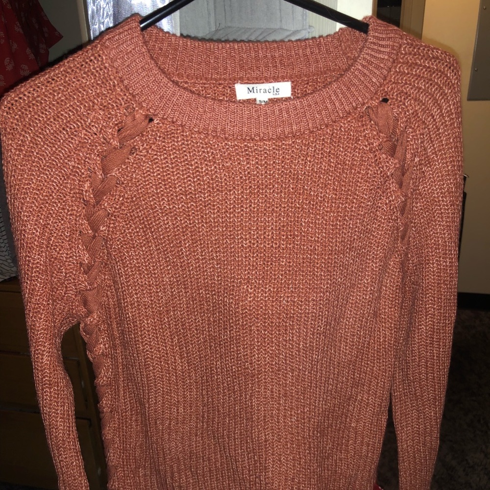 Long sleeve sweater